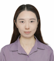 女人穿着衬衫
描述已自动生成